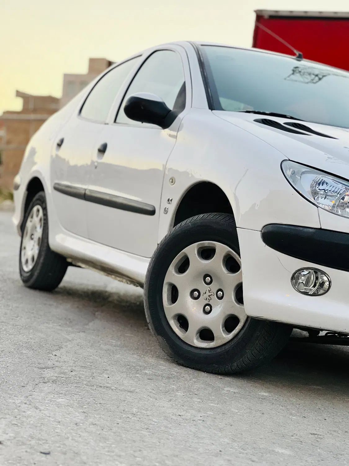پژو ۲۰۶ صندوق دار v8 - 1390