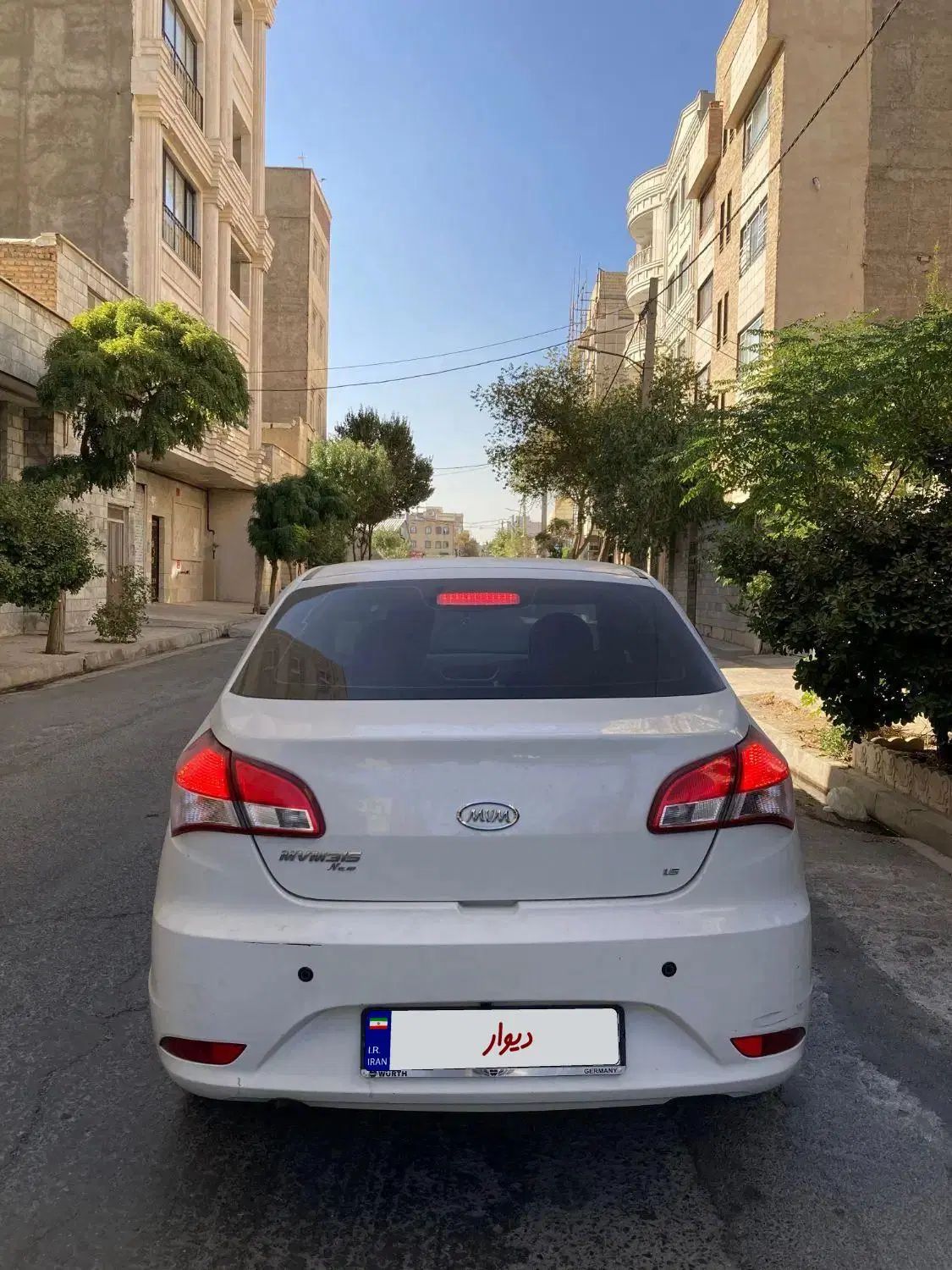 ام وی ام 315 صندوقدار اسپرت دنده‌ای - 1394