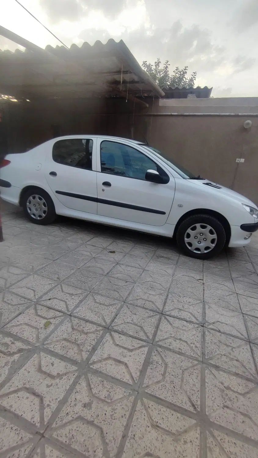 پژو ۲۰۶ صندوق دار v8 - 1396