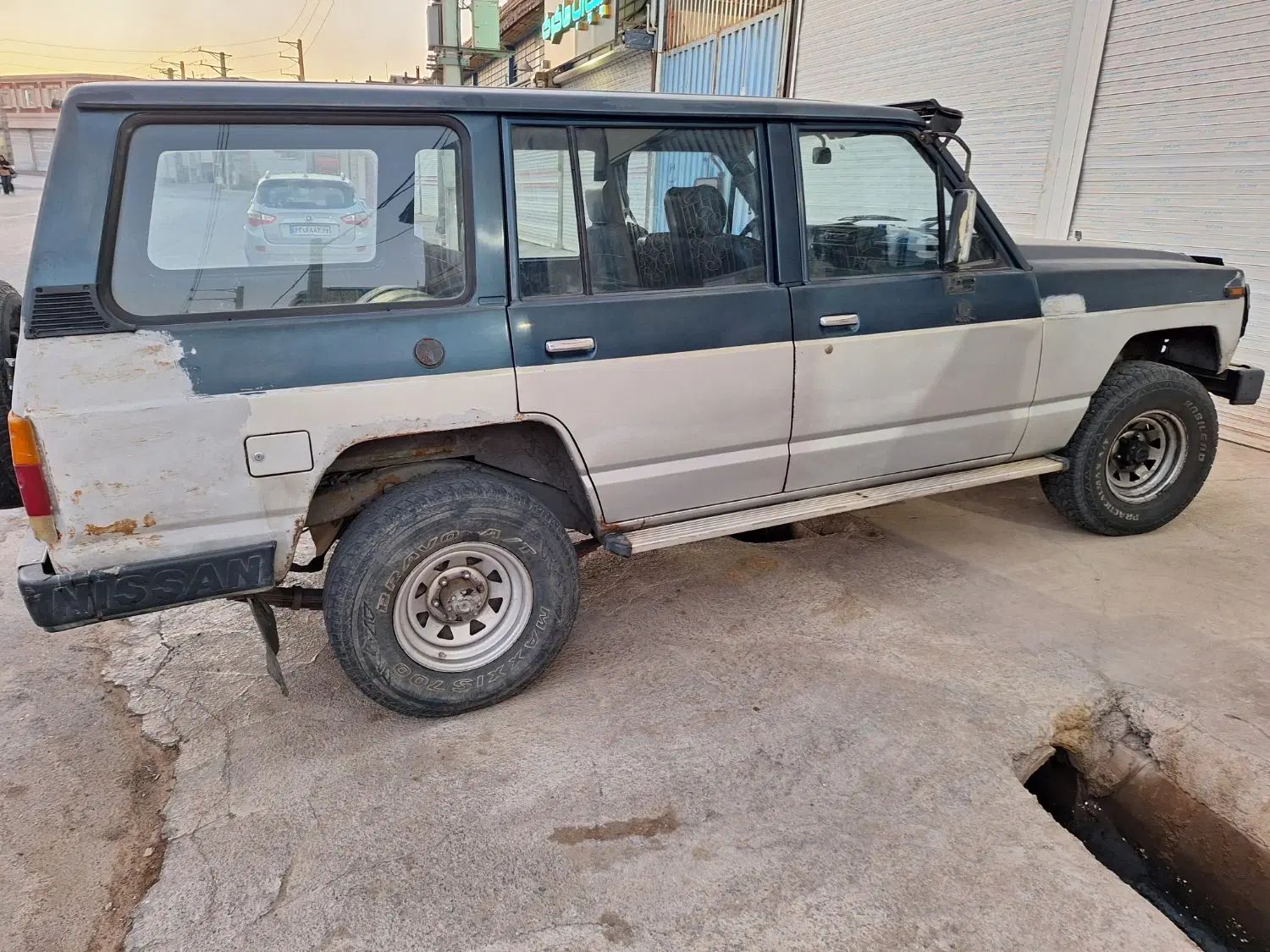 نیسان پاترول چهار درب 6 سیلندر - 1373