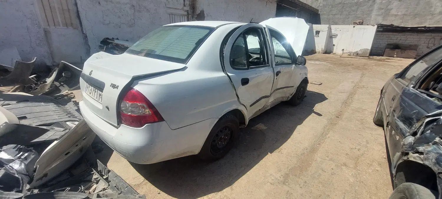 تیبا صندوق دار SX - 1400
