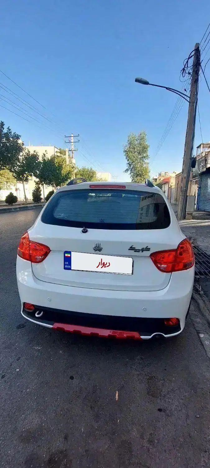 کوییک R دنده‌ای - 1401