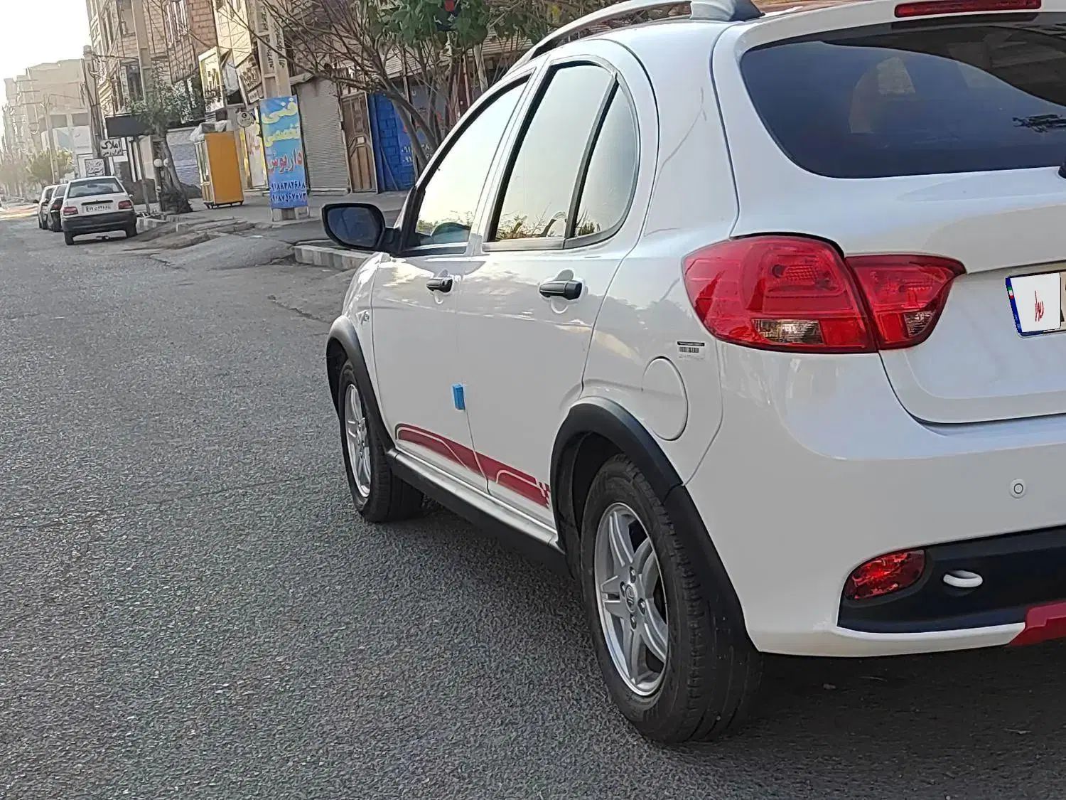 کوییک R دنده‌ای - 1402