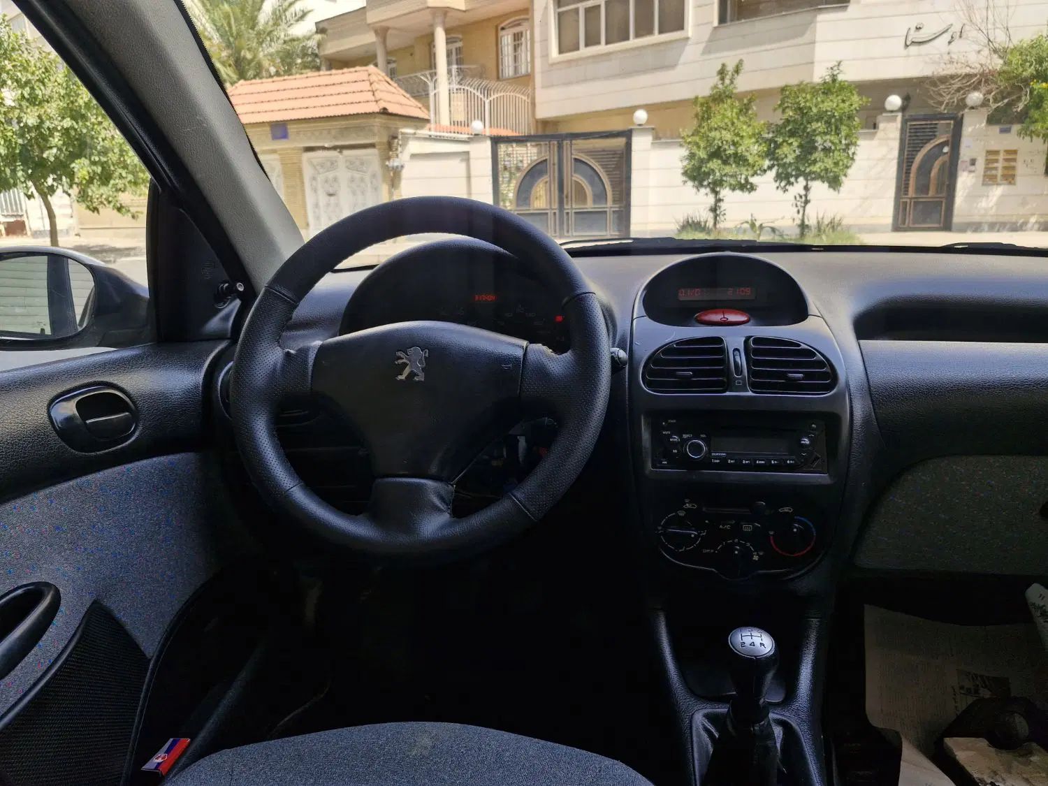 پژو ۲۰۶ صندوق دار v20 - 1387