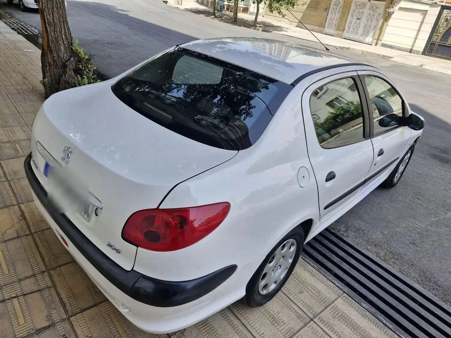 پژو ۲۰۶ صندوق دار v20 - 1387