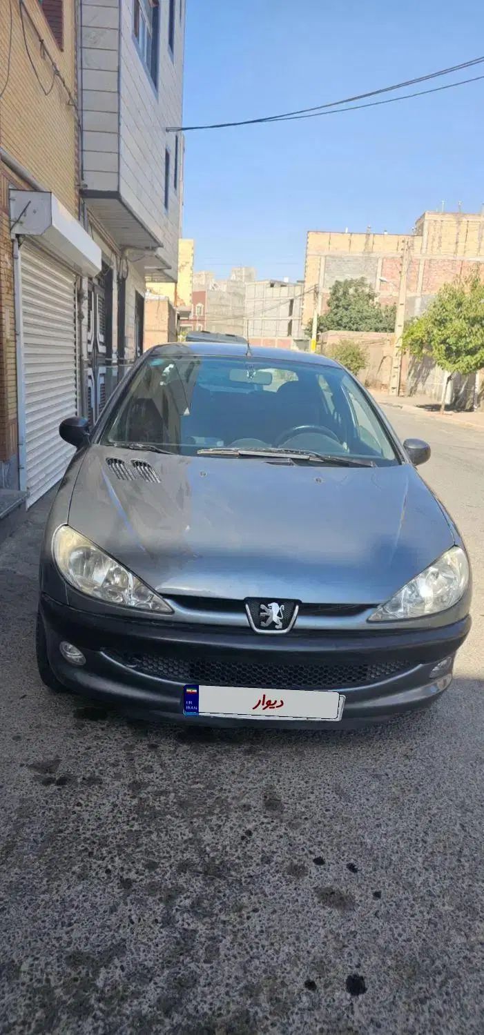 پژو ۲۰۶ صندوق دار v8 - 1386