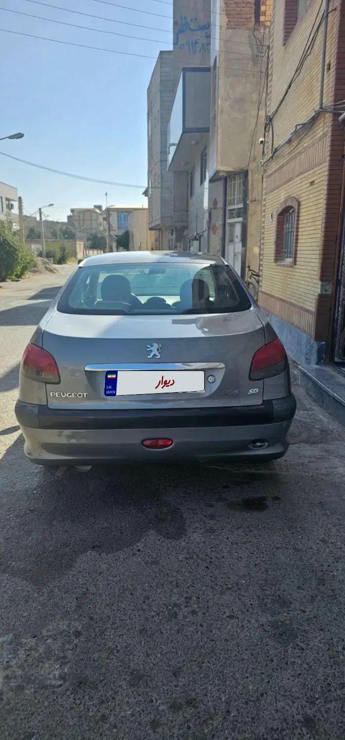 پژو ۲۰۶ صندوق دار v8 - 1386