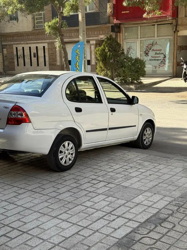 تیبا صندوق دار SX - 1400