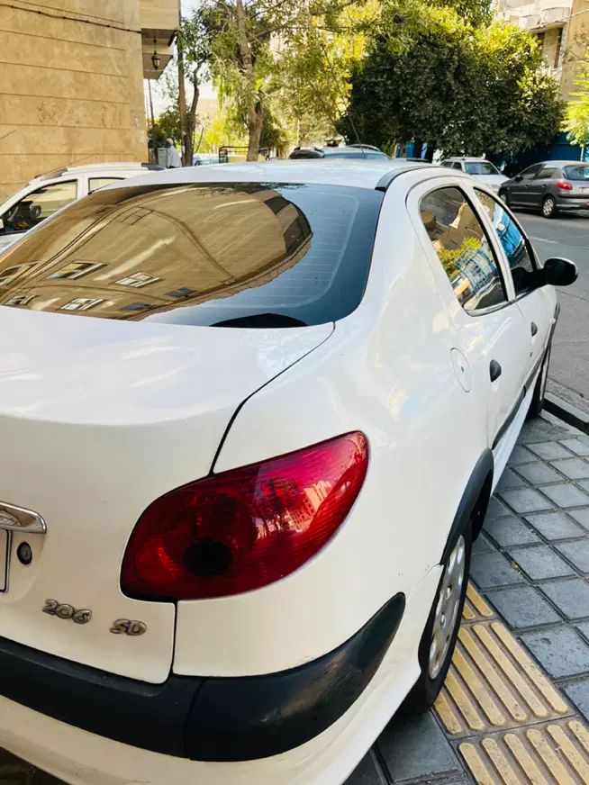 پژو ۲۰۶ صندوق دار v20 - 1390