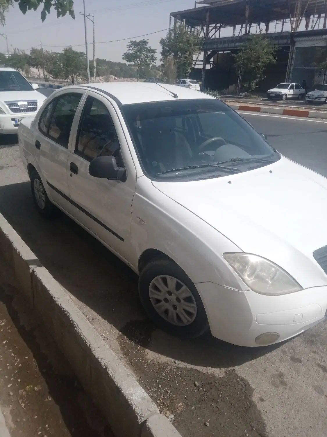 تیبا صندوق دار SX - 1396