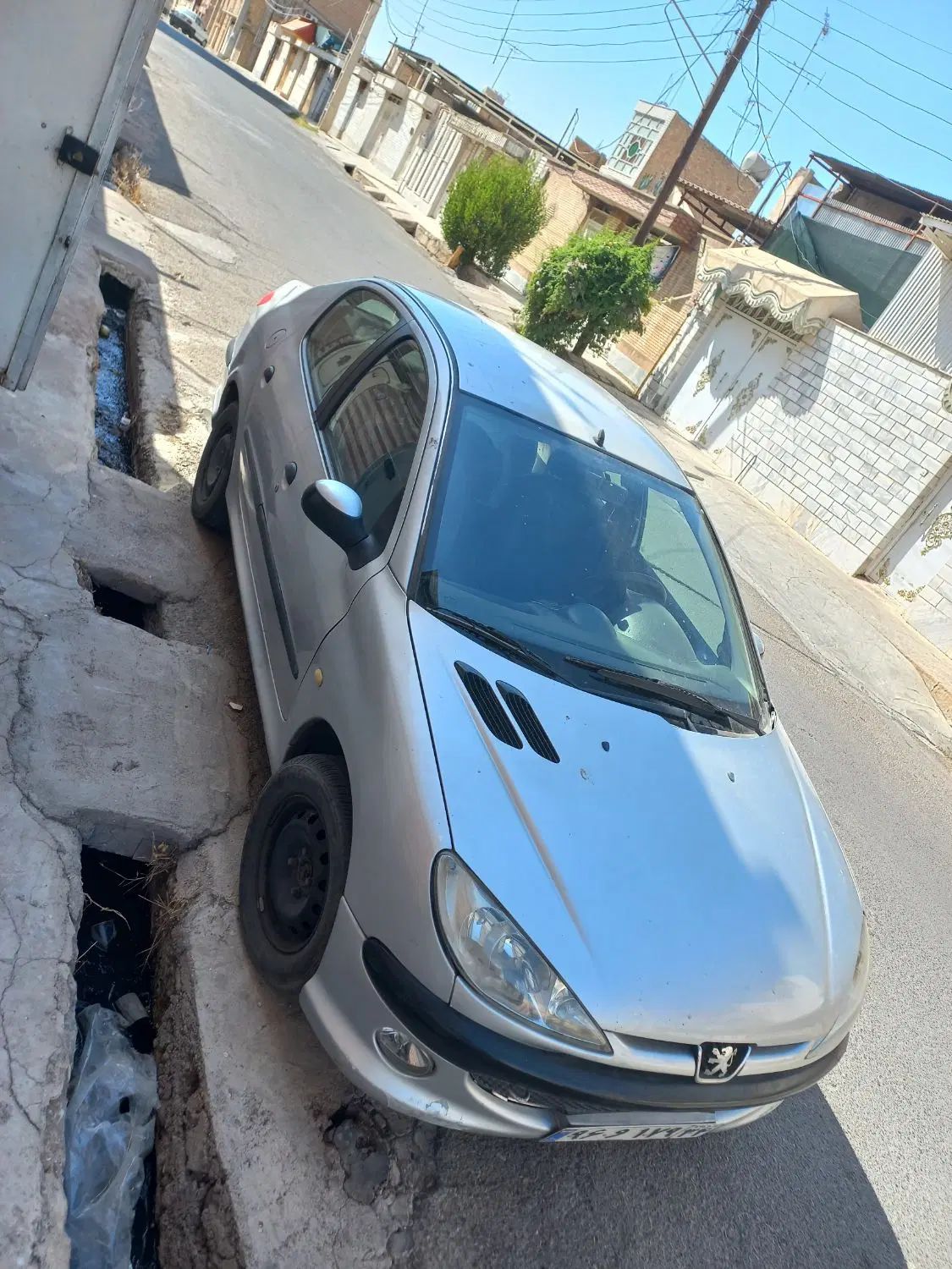 پژو ۲۰۶ صندوق دار v8 - 1385