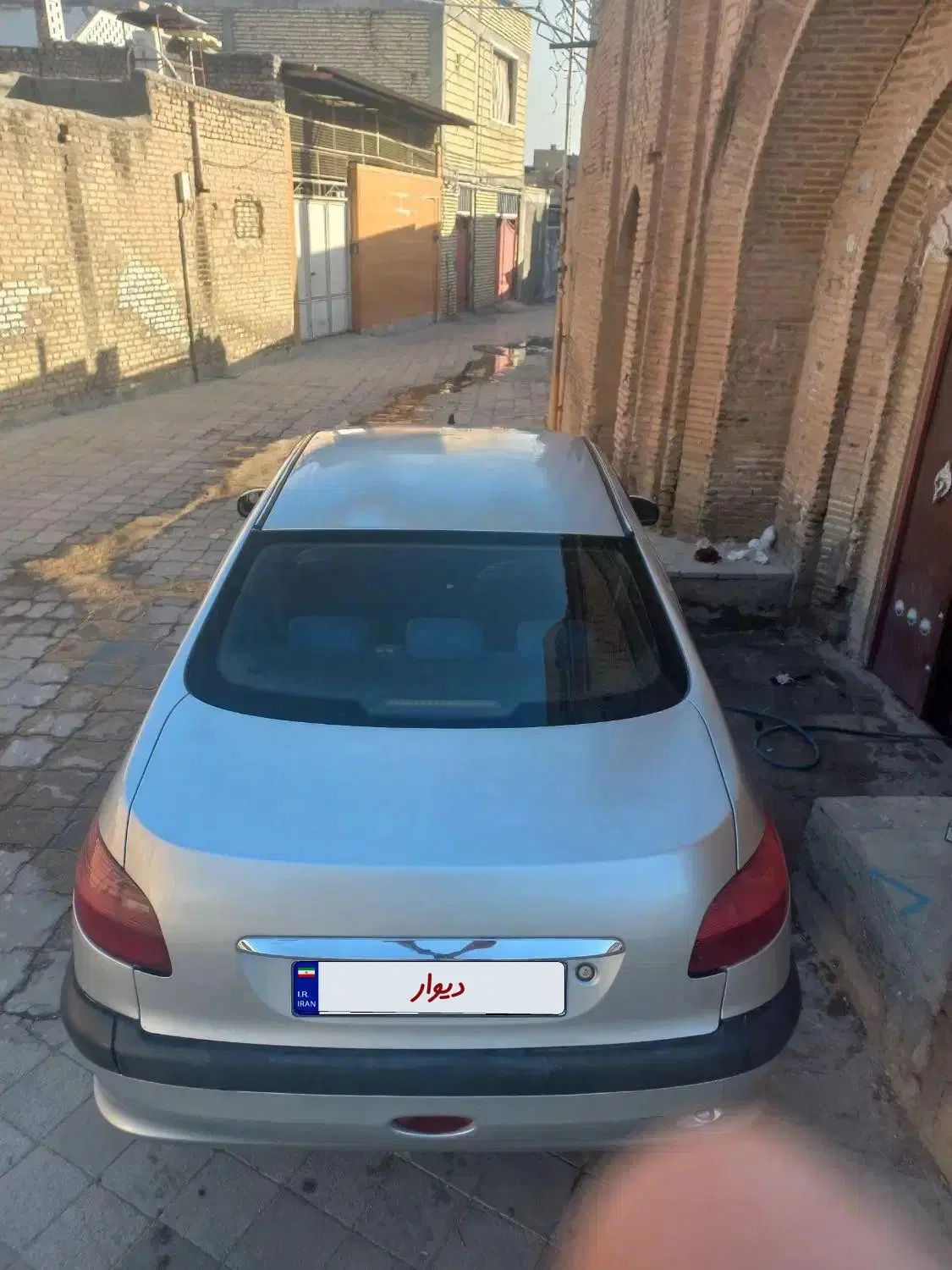 پژو ۲۰۶ صندوق دار v8 - 1385