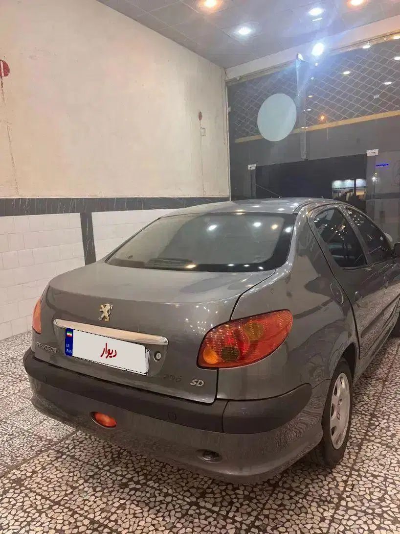 پژو ۲۰۶ صندوق دار v8 - 1393