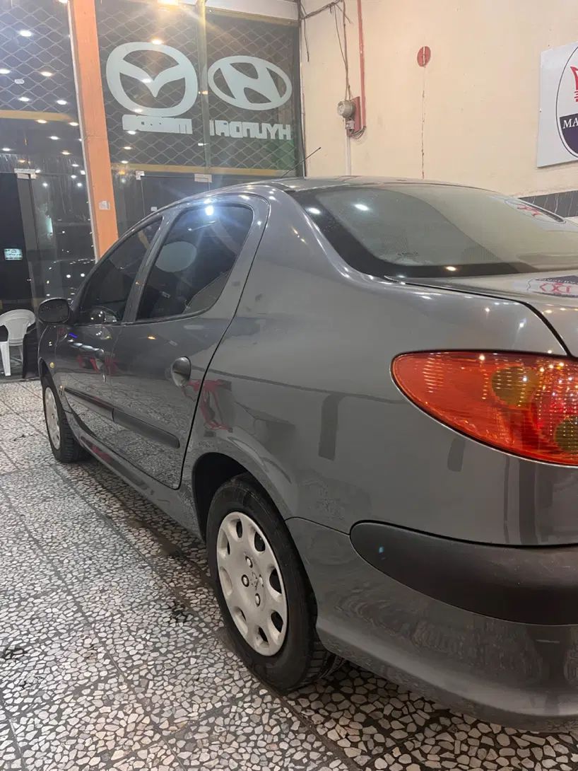 پژو ۲۰۶ صندوق دار v8 - 1393