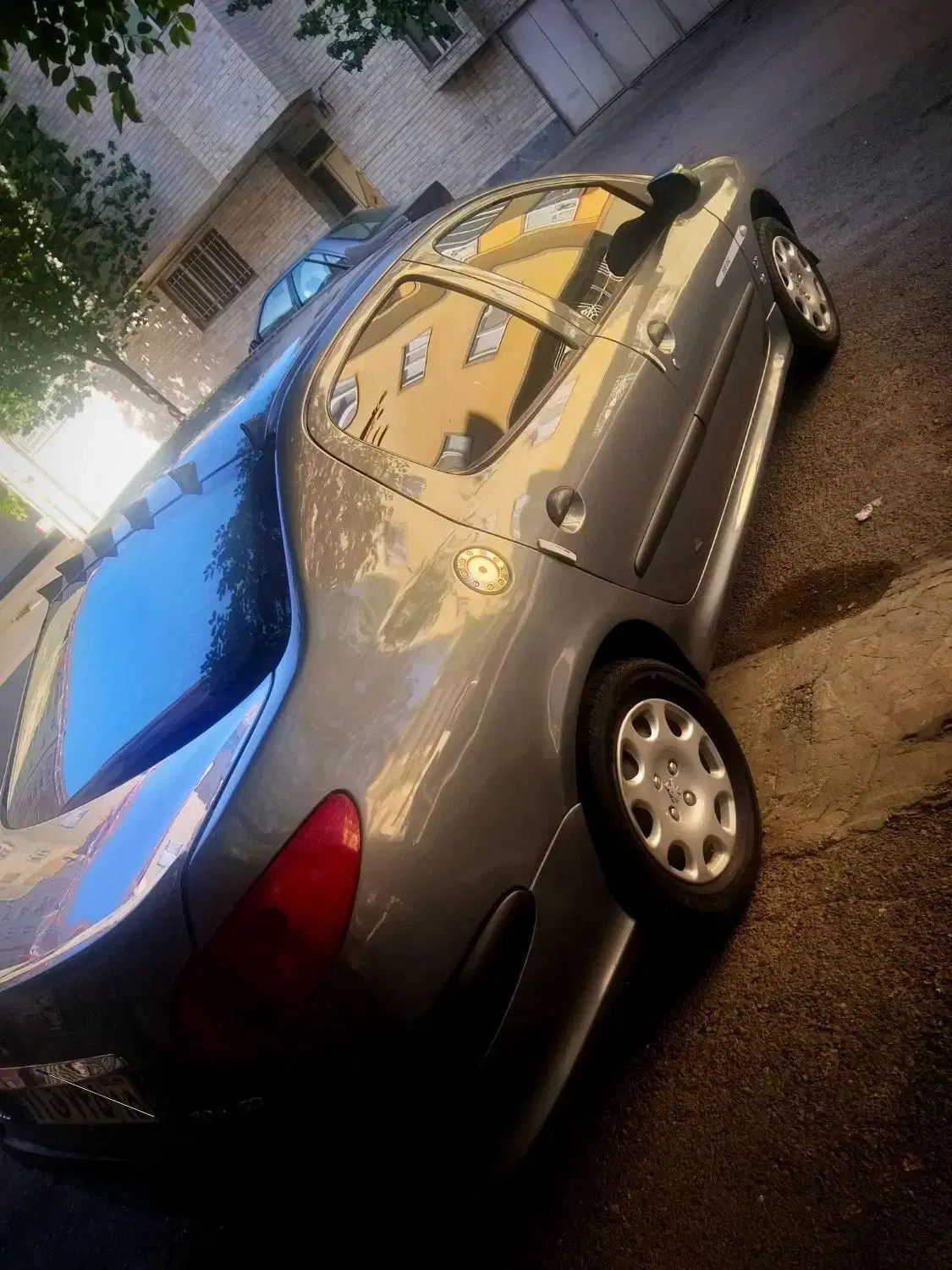 پژو ۲۰۶ صندوق دار v8 - 1386