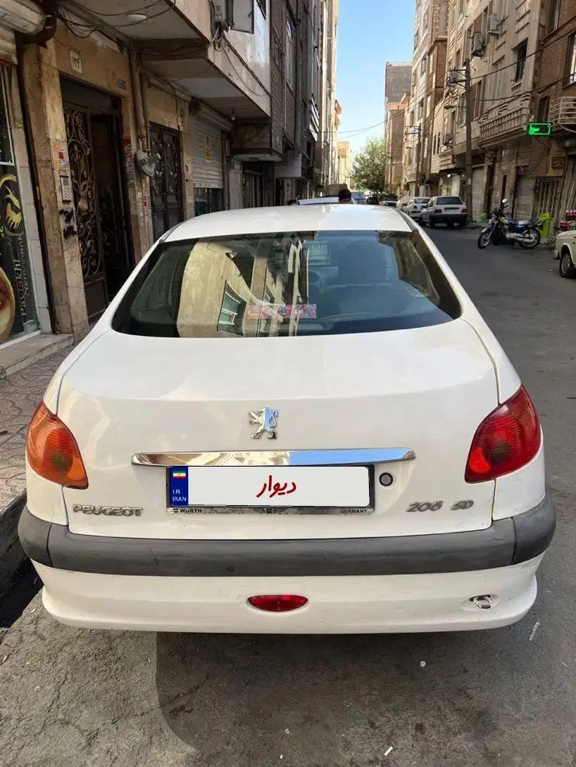 پژو ۲۰۶ صندوق دار v8 - 1390