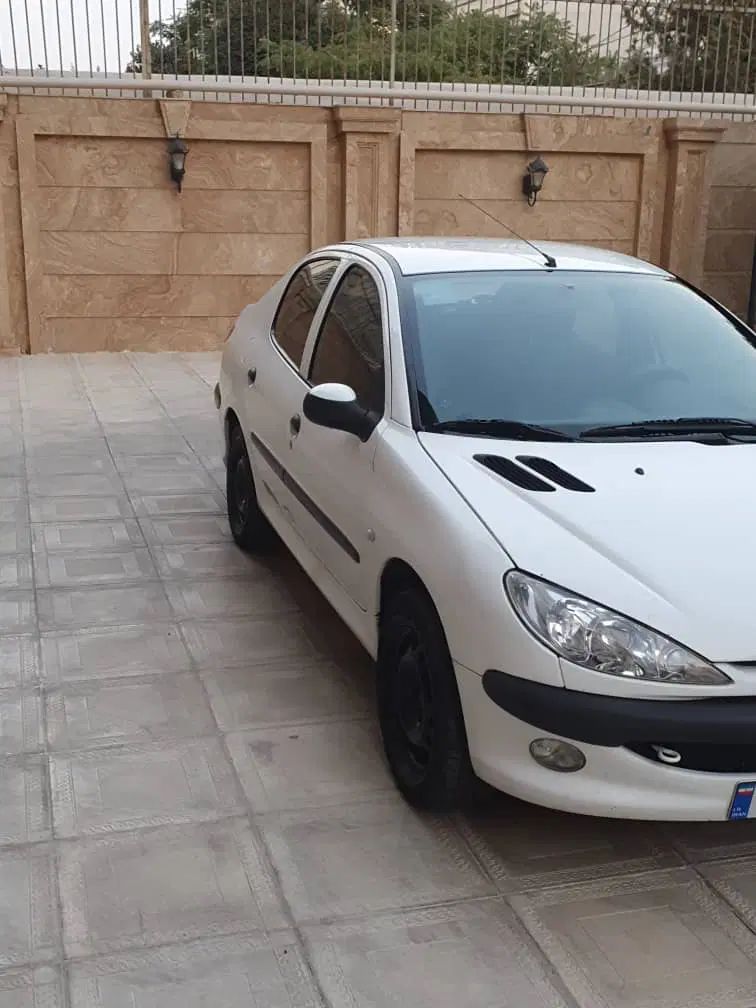 پژو ۲۰۶ صندوق دار v8 - 1396