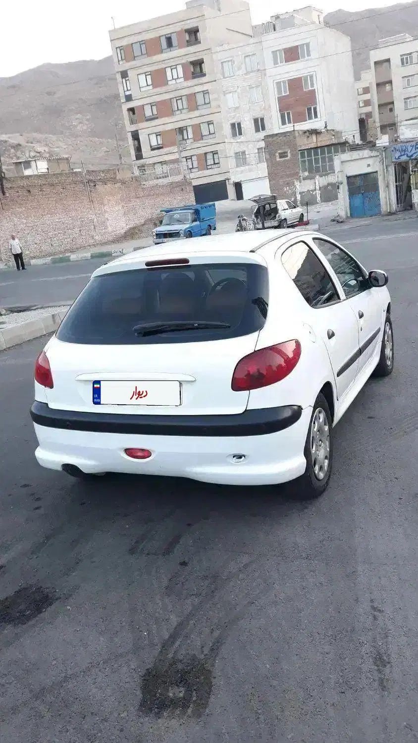 پژو 206 تیپ 2 - 1395