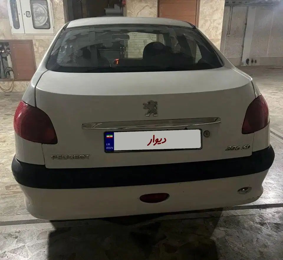 پژو ۲۰۶ صندوق دار v8 - 1393