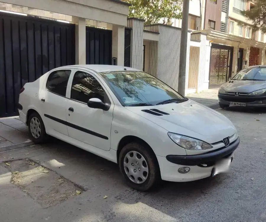 پژو ۲۰۶ صندوق دار v8 - 1390