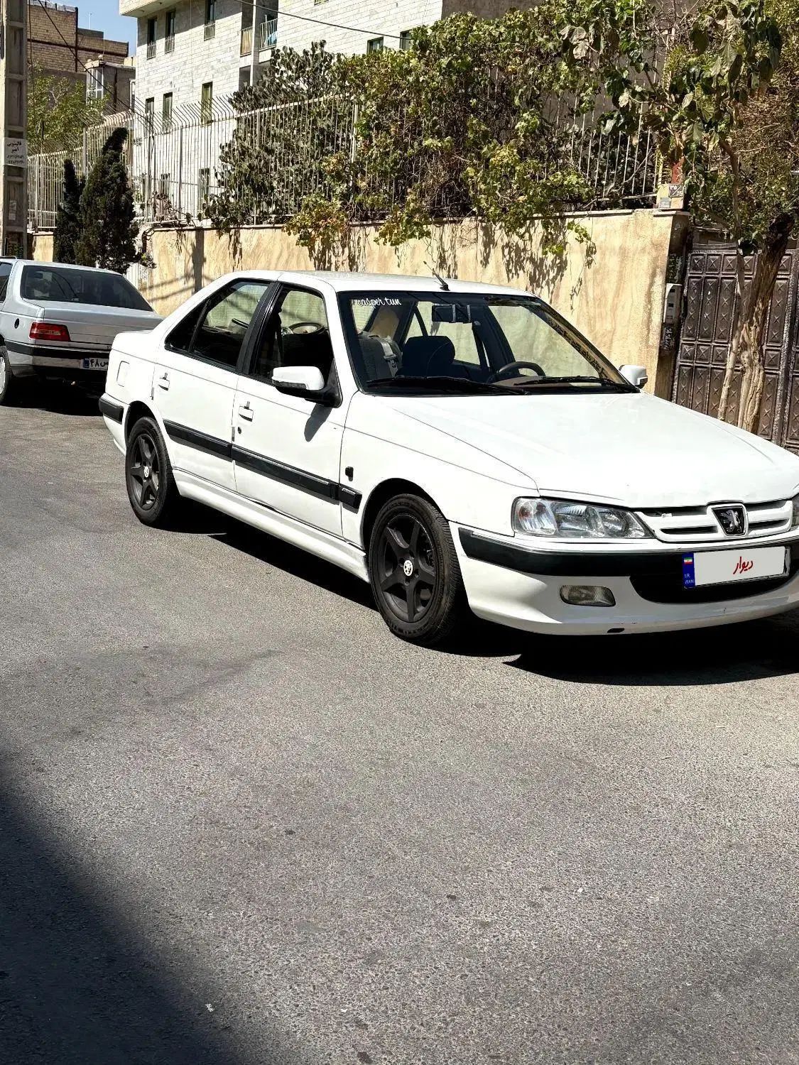 پژو پارس سال - 1392