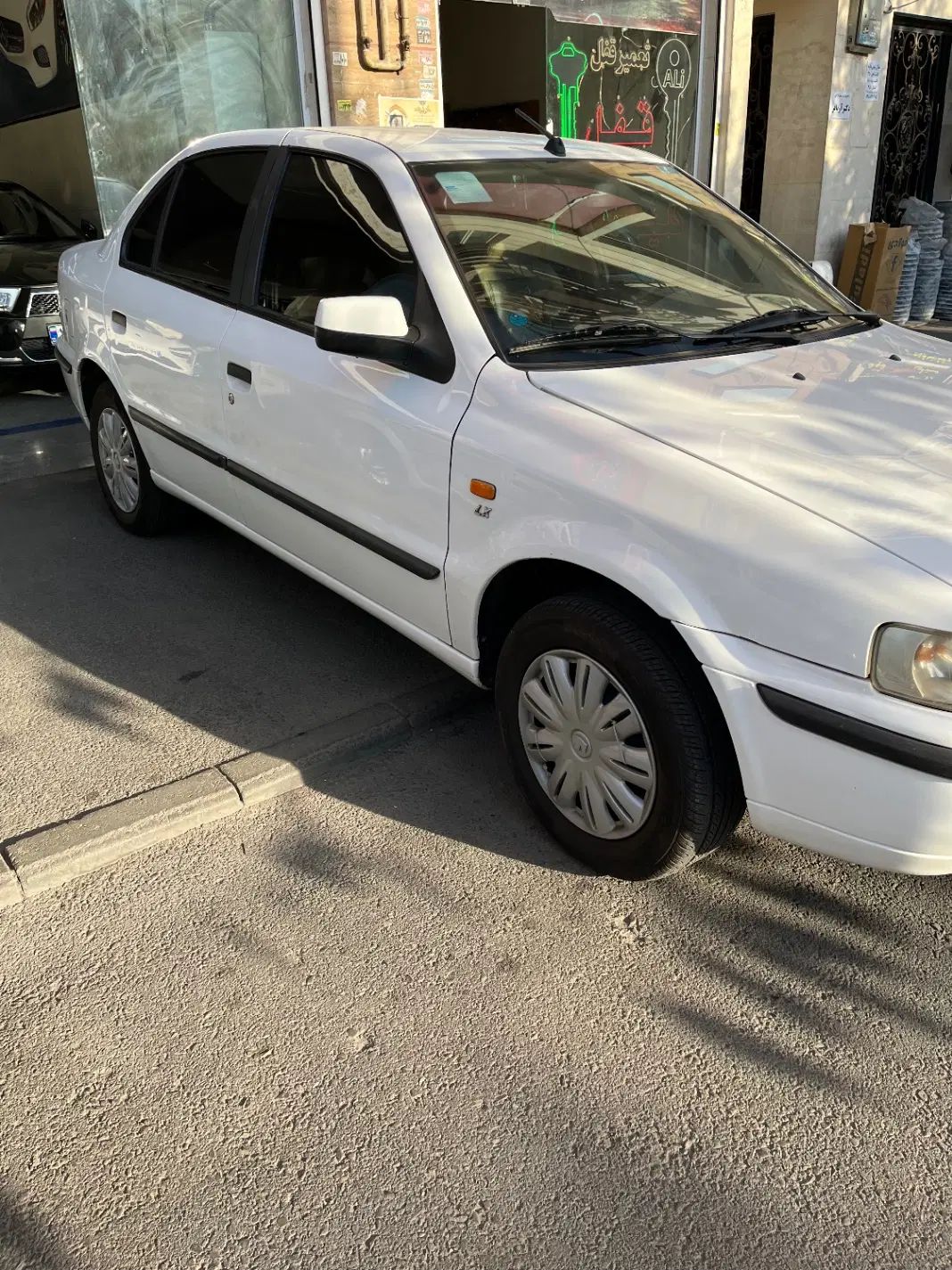 سمند LX XU7 - 1395
