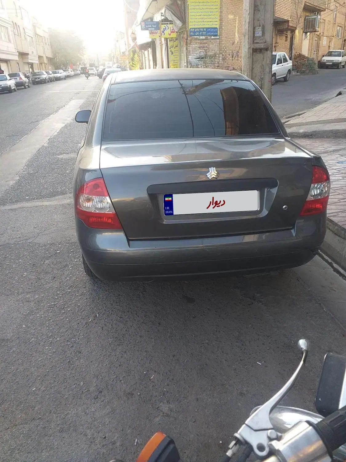تیبا صندوق دار SX - 1392