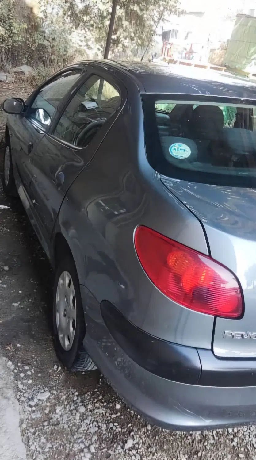 پژو ۲۰۶ صندوق دار v8 - 1399