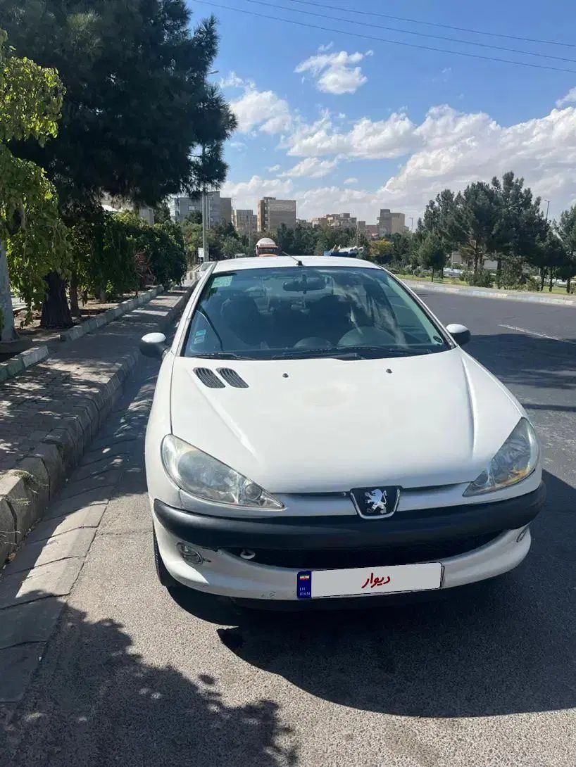 پژو ۲۰۶ صندوق دار v20 - 1389