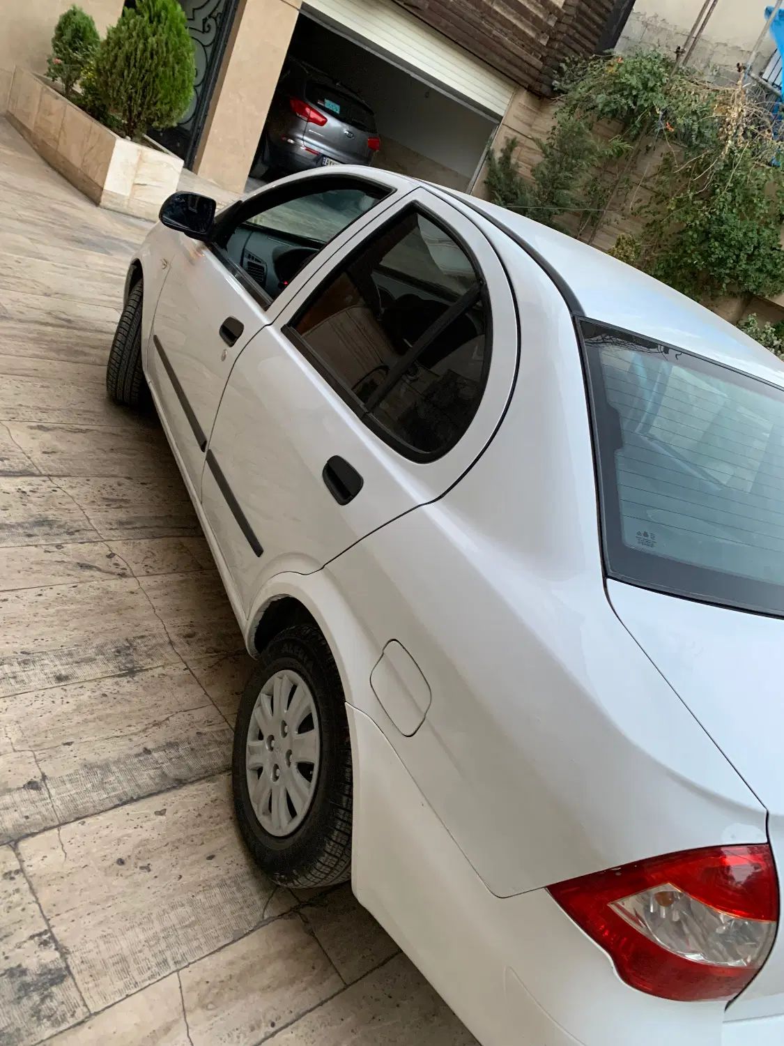 تیبا صندوق دار SX - 1397