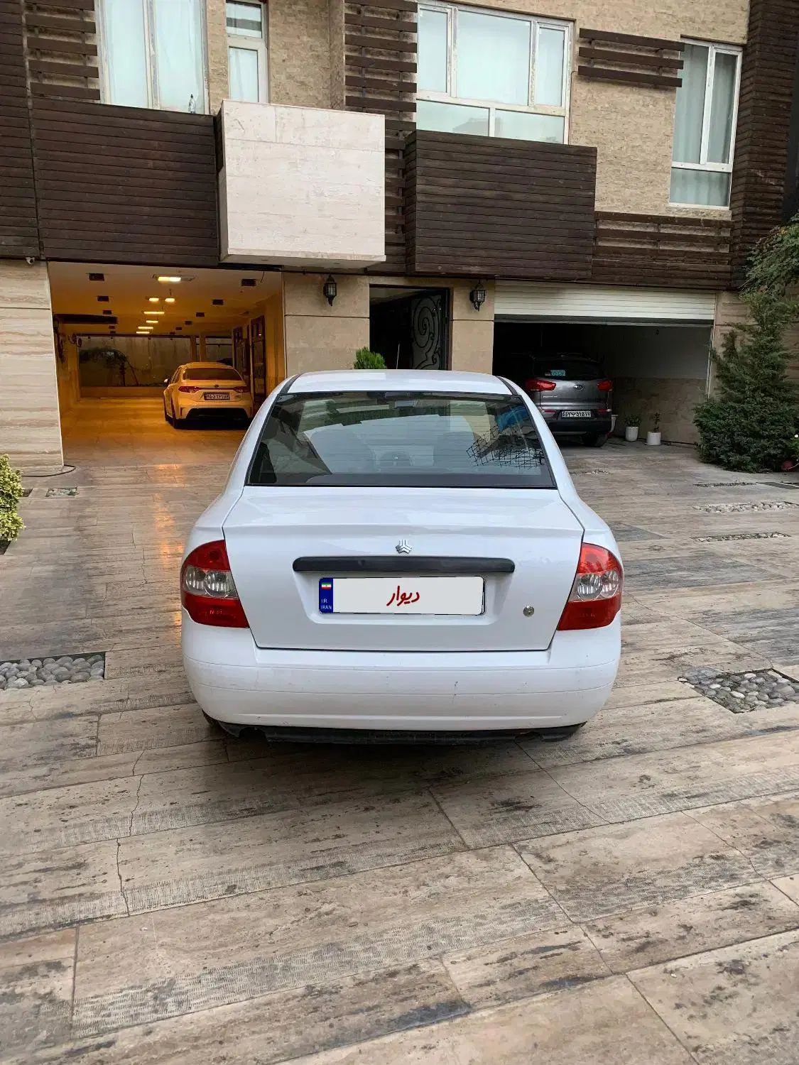 تیبا صندوق دار SX - 1397
