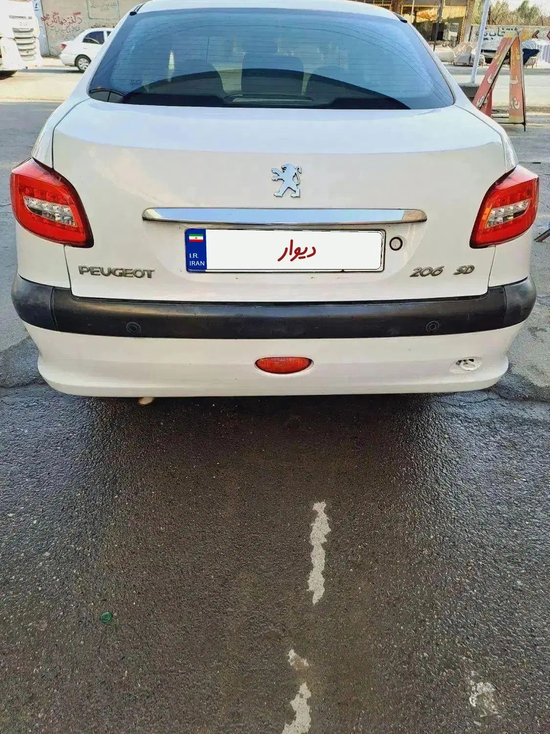 پژو ۲۰۶ صندوق دار v8 - 1395