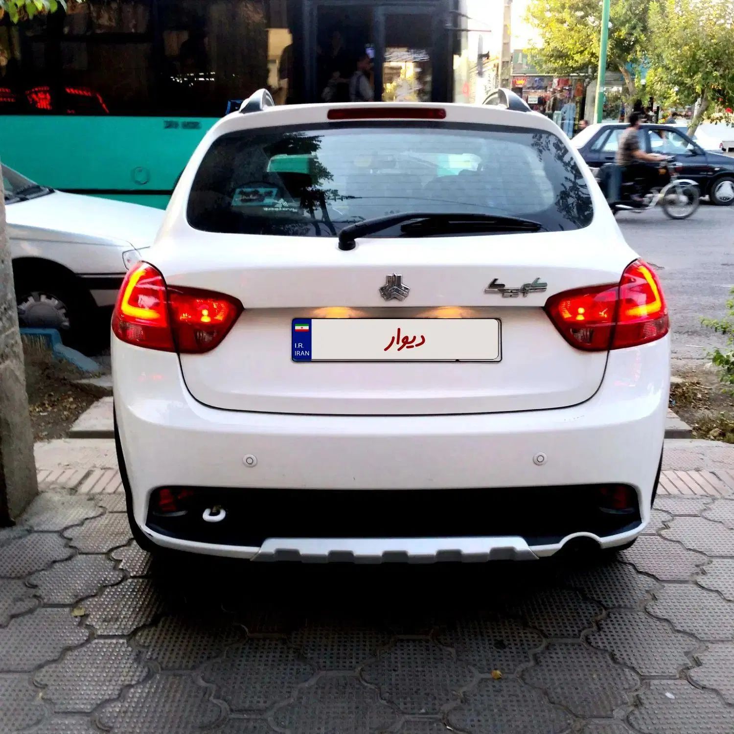 خودرو کوییک، R آگهی ann_20477545
