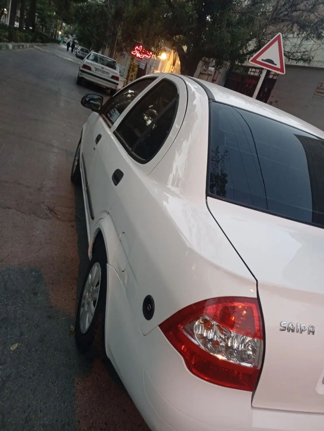 تیبا صندوق دار SX - 1397