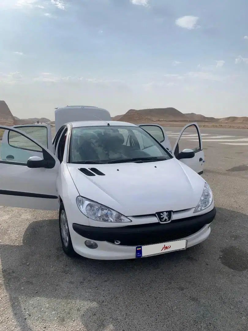 پژو ۲۰۶ صندوق دار v1 - 1390