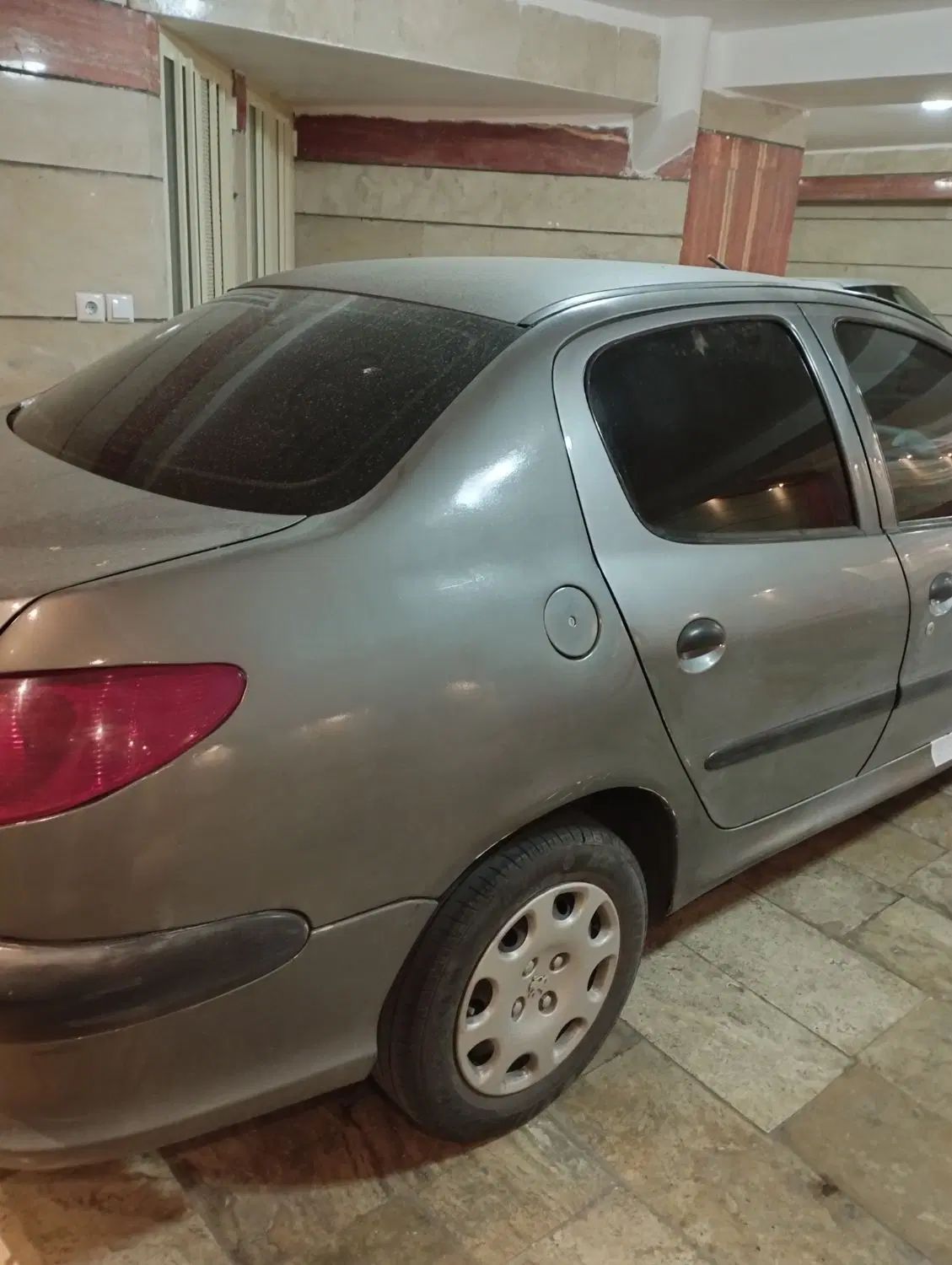 پژو ۲۰۶ صندوق دار v20 - 1390