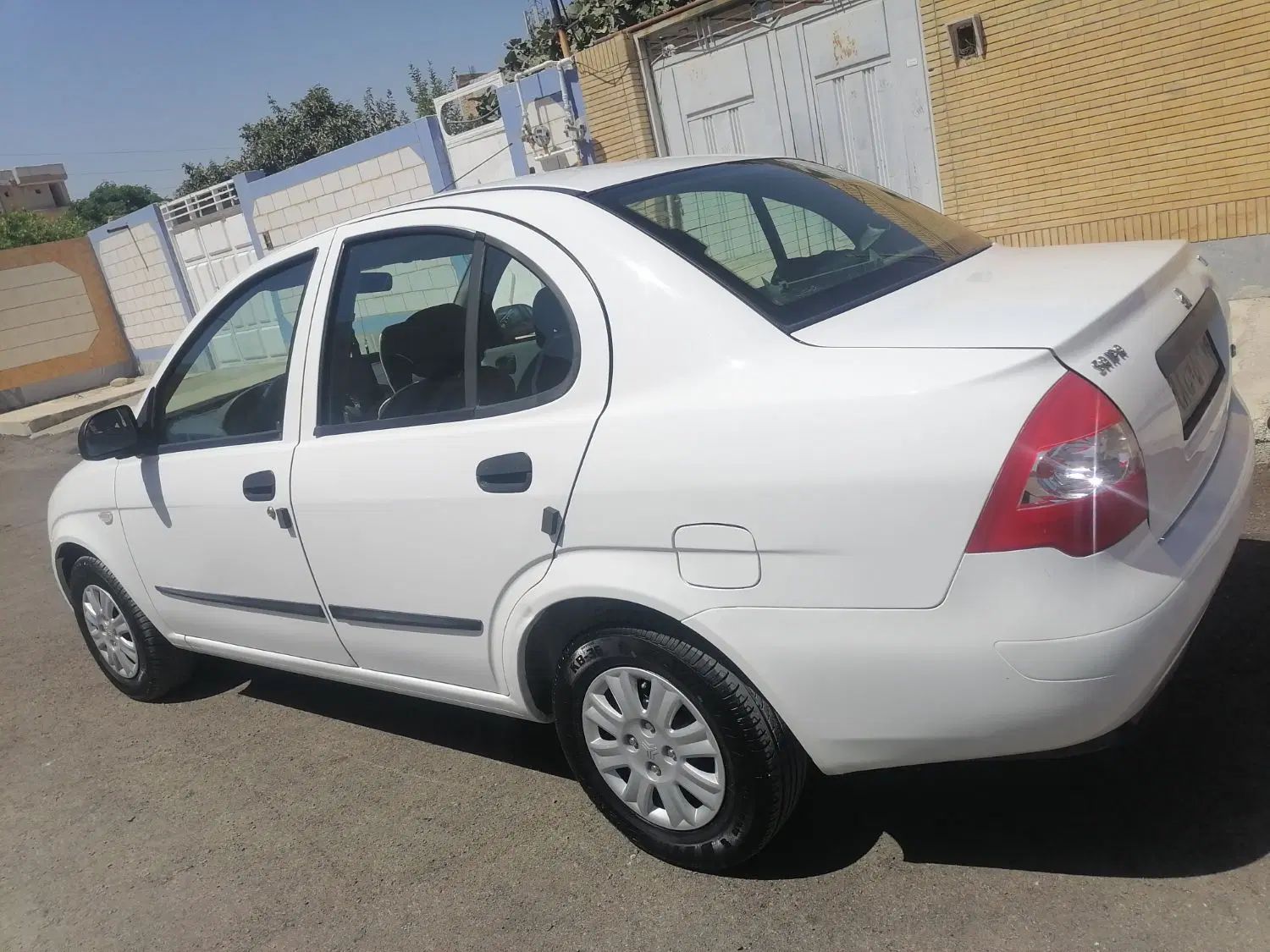 تیبا صندوق دار SX - 1398