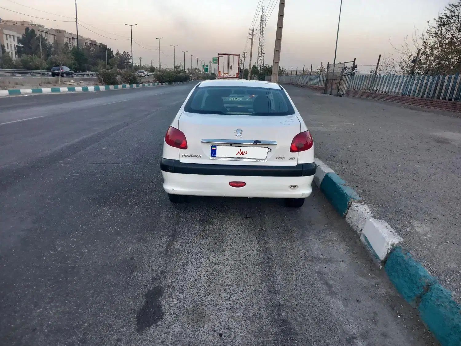 پژو ۲۰۶ صندوق دار v9 - 1388