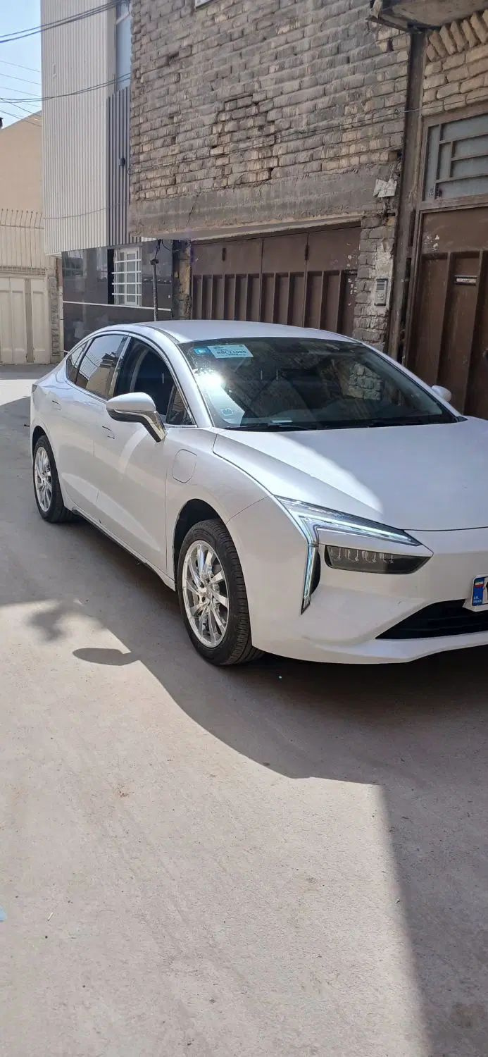 لونا GRE 110 کیلو وات - 2024
