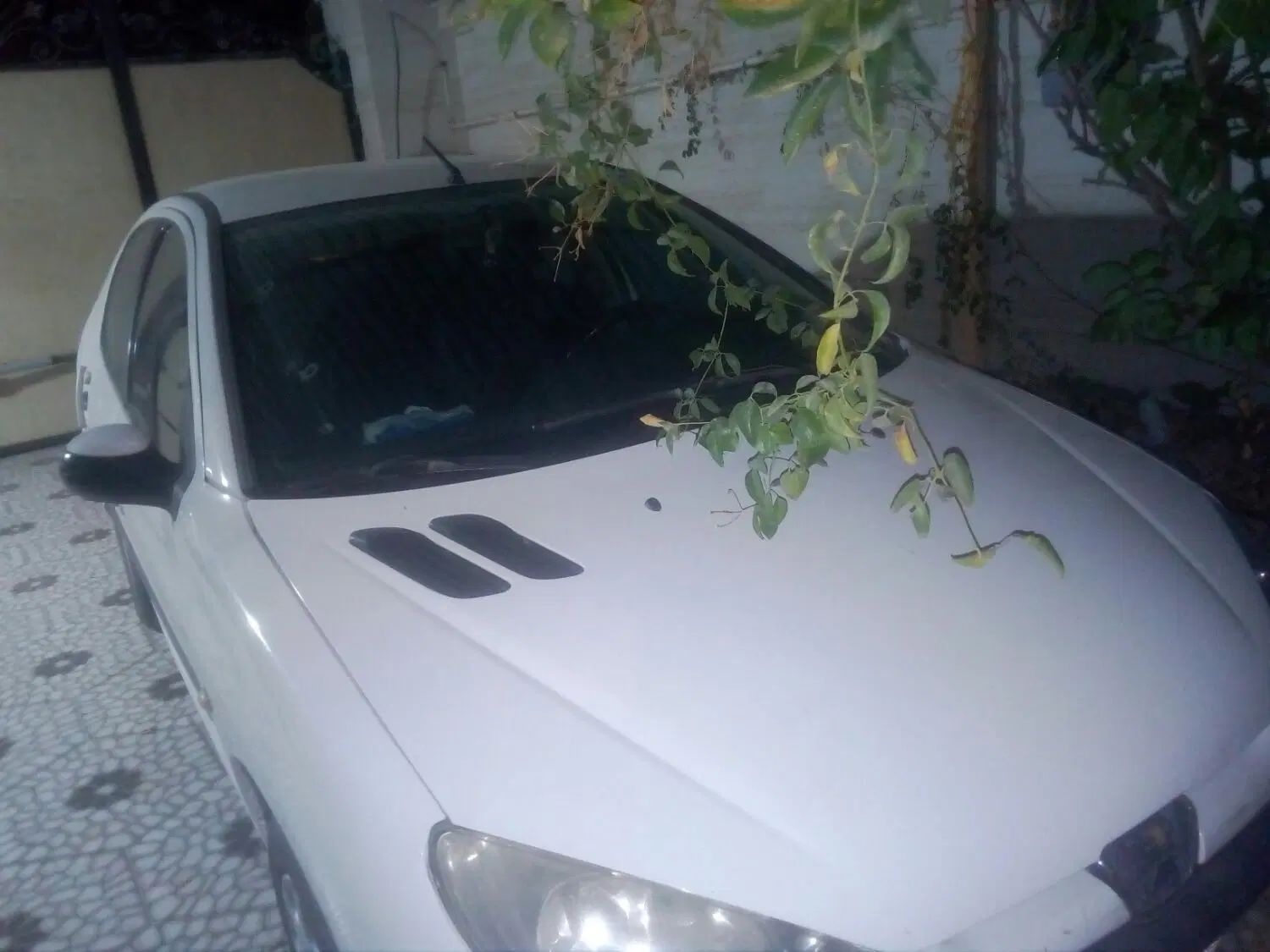 پژو ۲۰۶ صندوق دار v8 - 1390