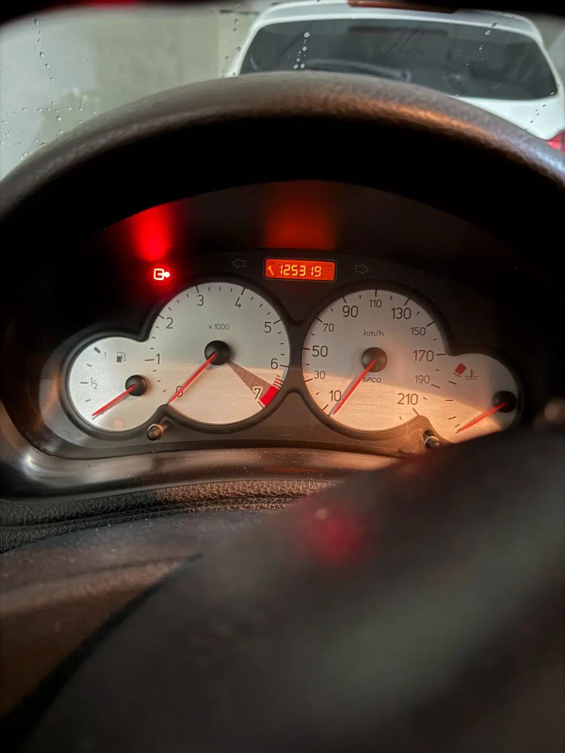 پژو ۲۰۶ صندوق دار v8 - 1396