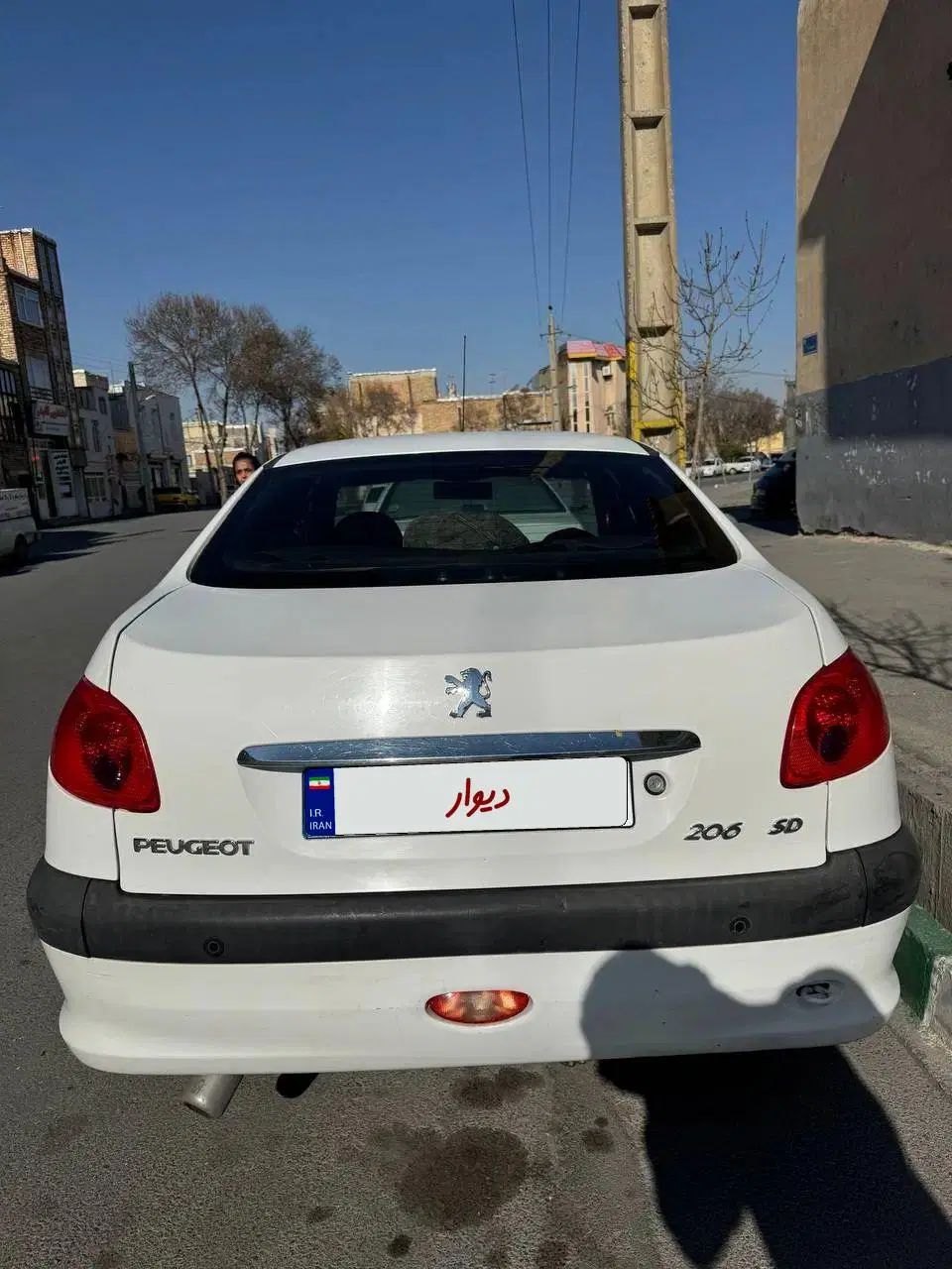 پژو ۲۰۶ صندوق دار v8 - 1393