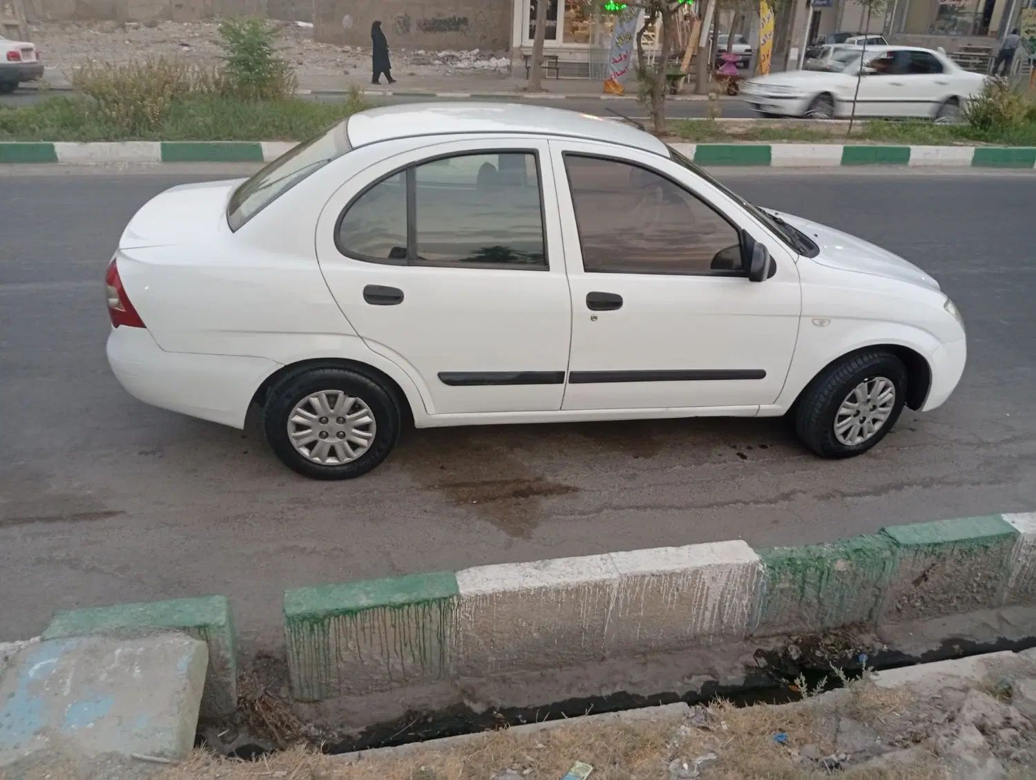 تیبا صندوق دار SX - 1394