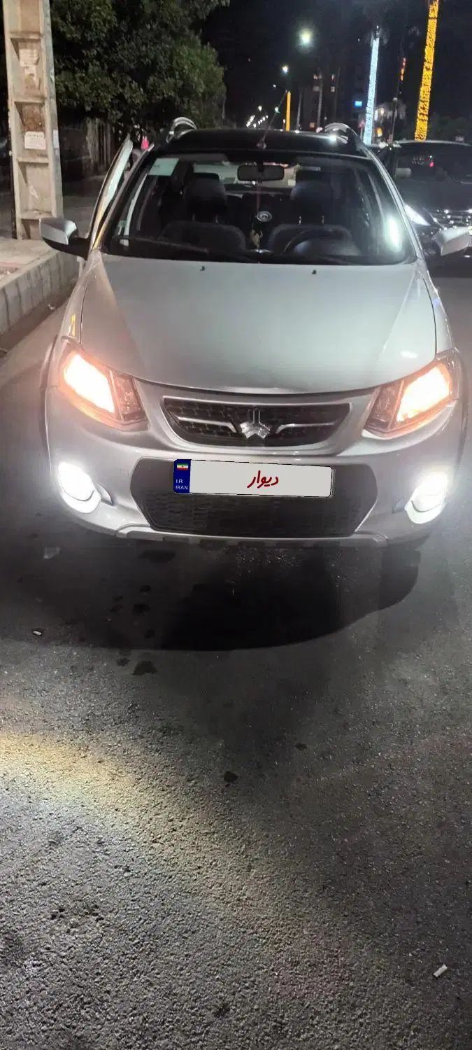 خودرو کوییک، R آگهی ann_20480714