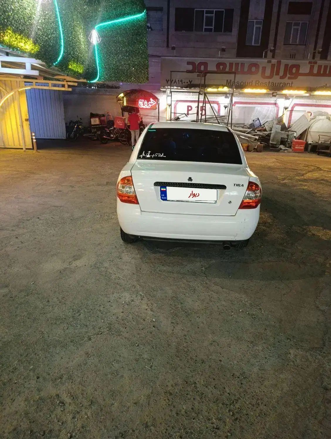 تیبا صندوق دار SX - 1400
