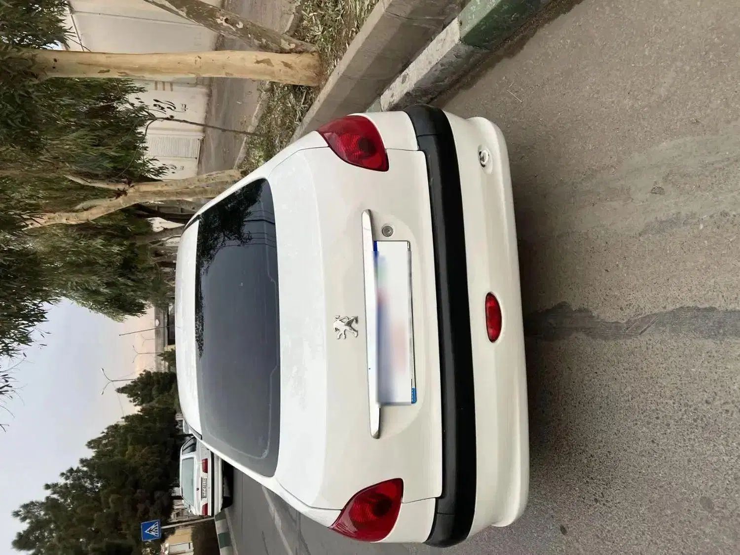 خودرو پژو، ۲۰۶ صندوق دار آگهی ann_20481870