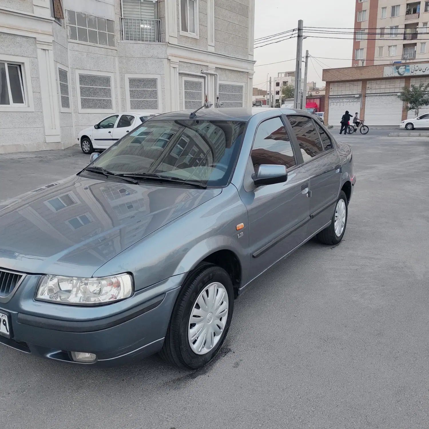 سمند LX XU7 - 1395