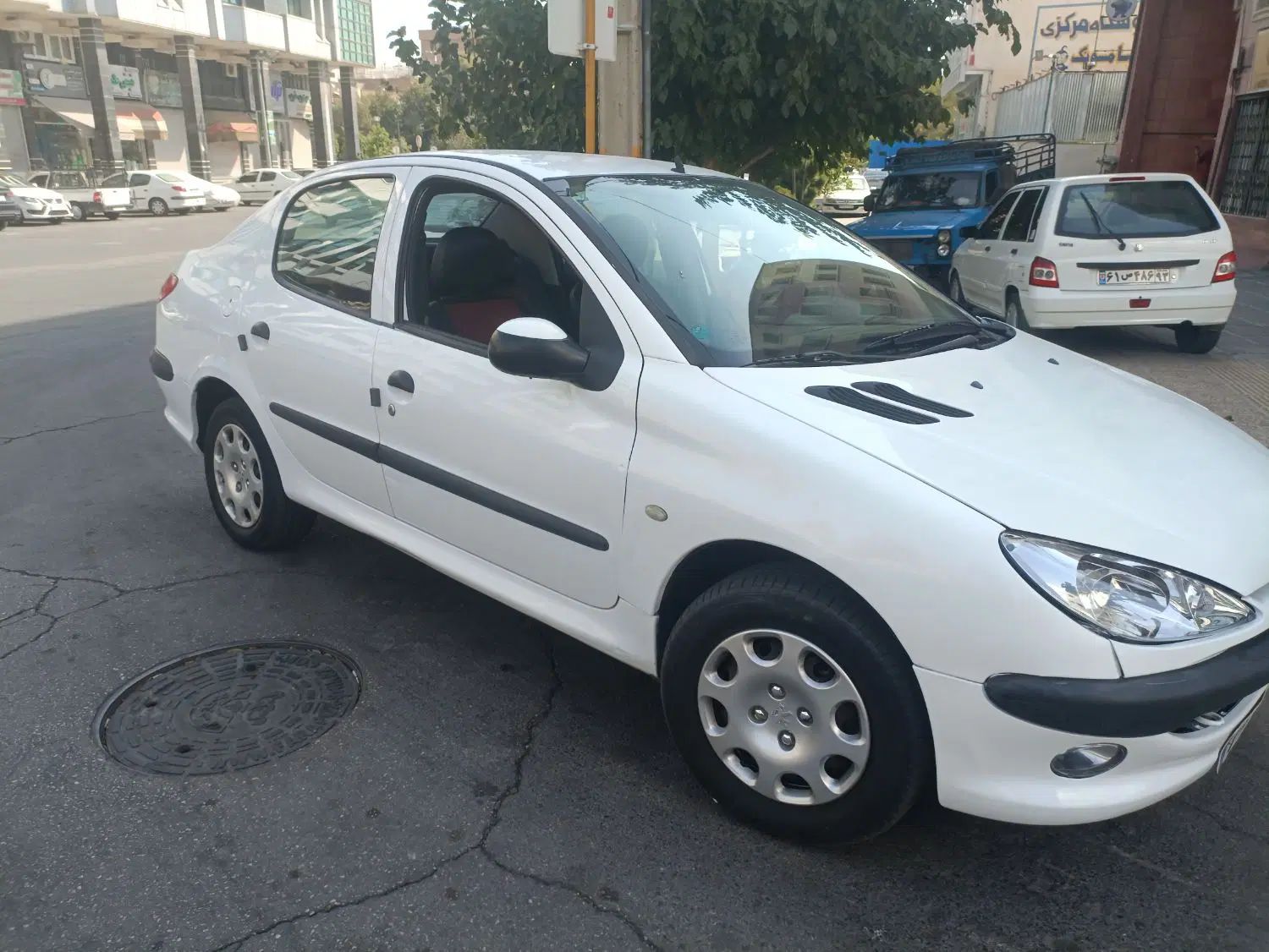پژو ۲۰۶ صندوق دار v8 - 1394