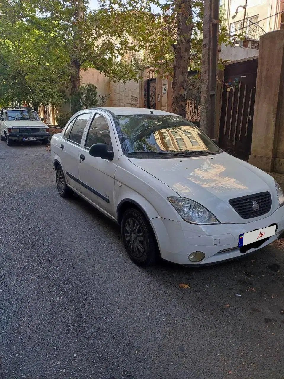 تیبا صندوق دار SX - 1393