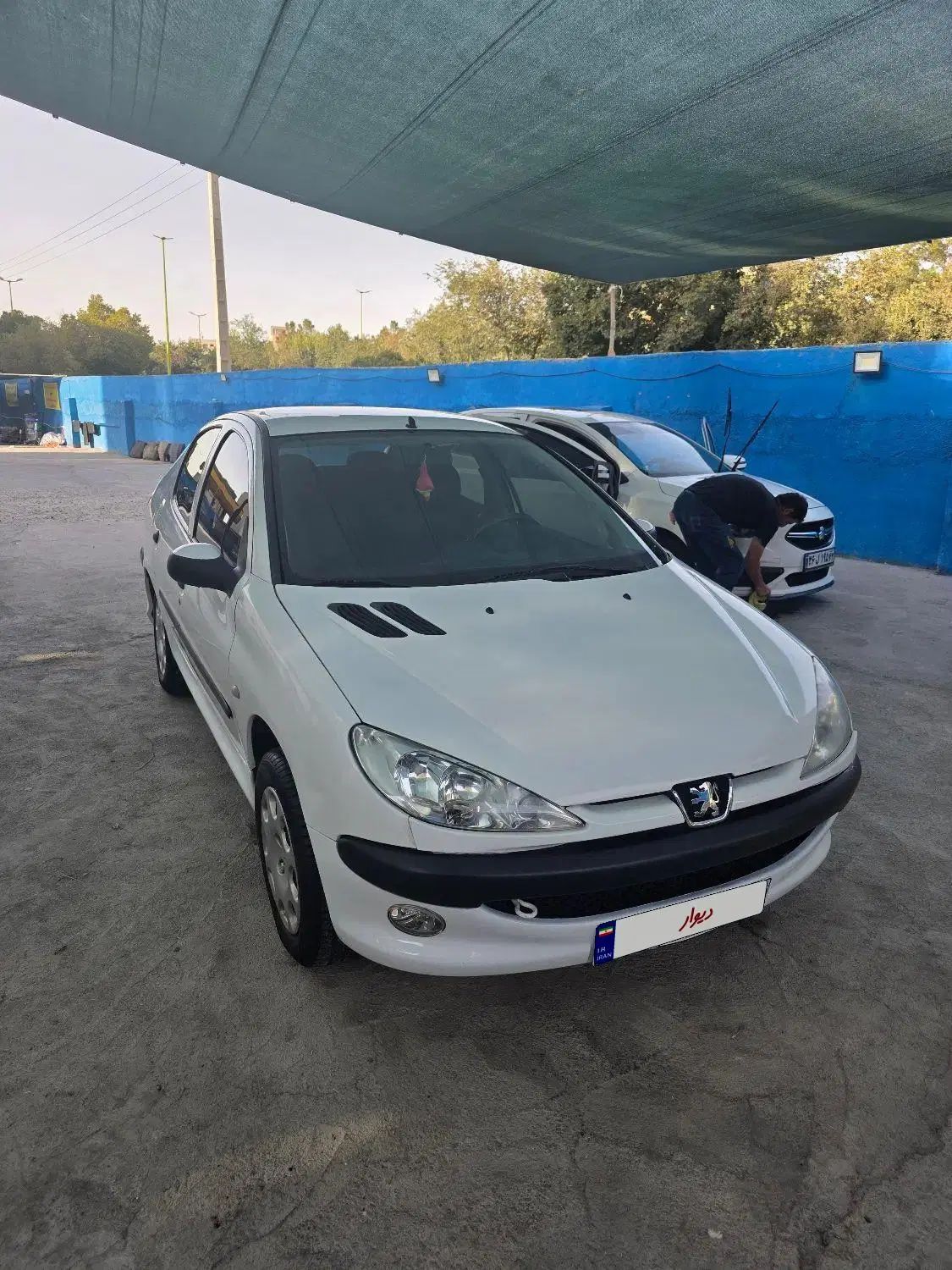 پژو ۲۰۶ صندوق دار v8 - 1399